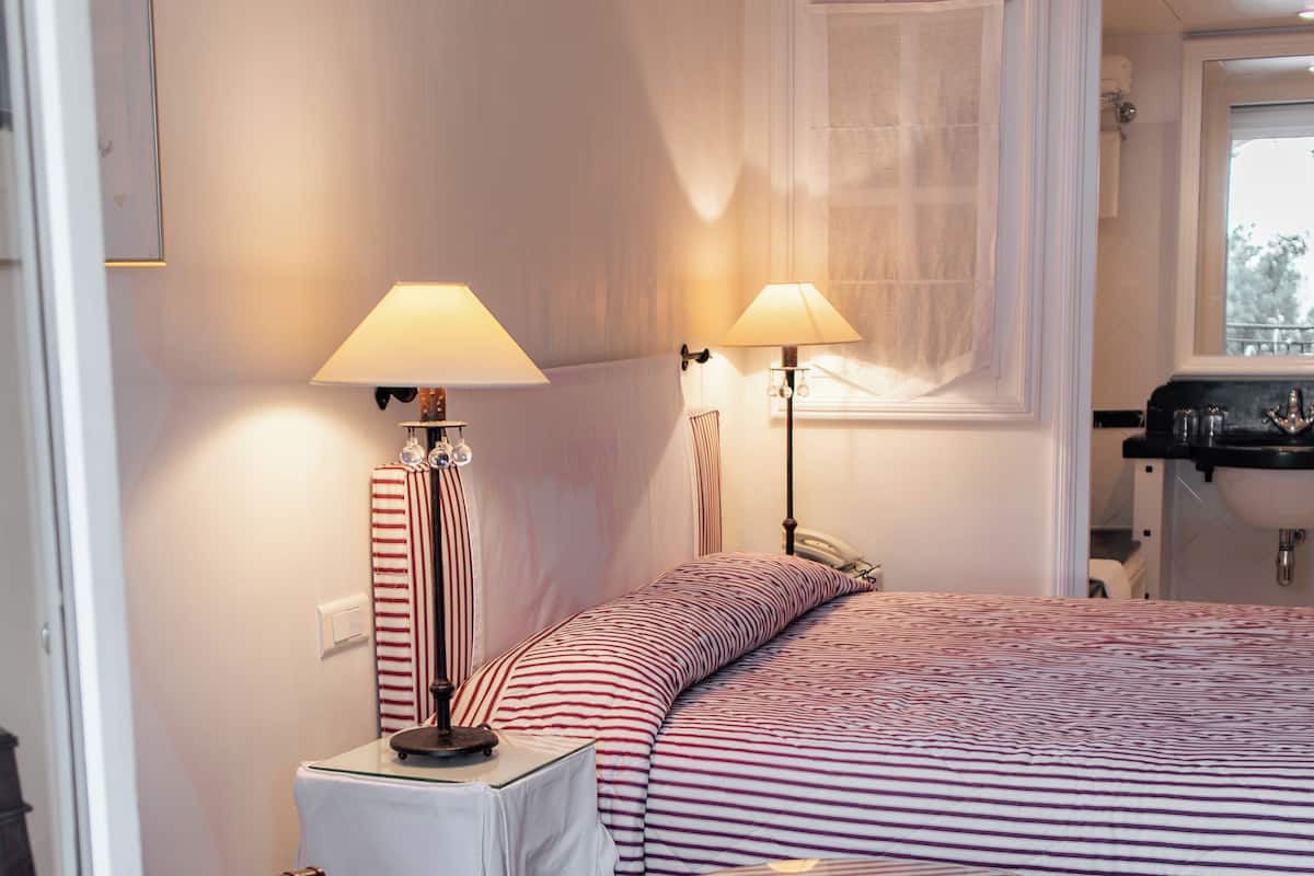 Superior-Doppelzimmer, Balkon, Poolblick