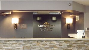Reception - Microtel Inn & Suites by Wyndham Ames (Ames)
