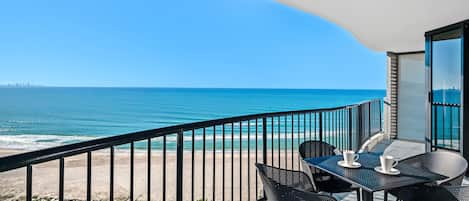 2 Bedroom Deluxe Ocean | Beach/ocean view