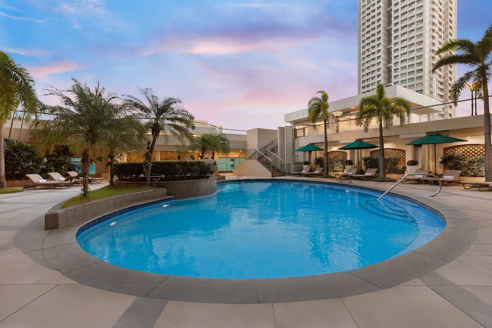 Sheraton Manila Bay