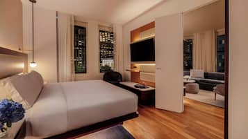 Suite | 1 bedroom, premium bedding, minibar, in-room safe