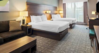 Best Western Plus Pitt Meadows Inn & Suites