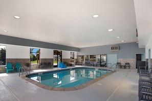 Indoor pool, pool loungers