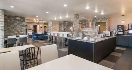 SureStay Plus Hotel by Best Western Coralville Iowa City