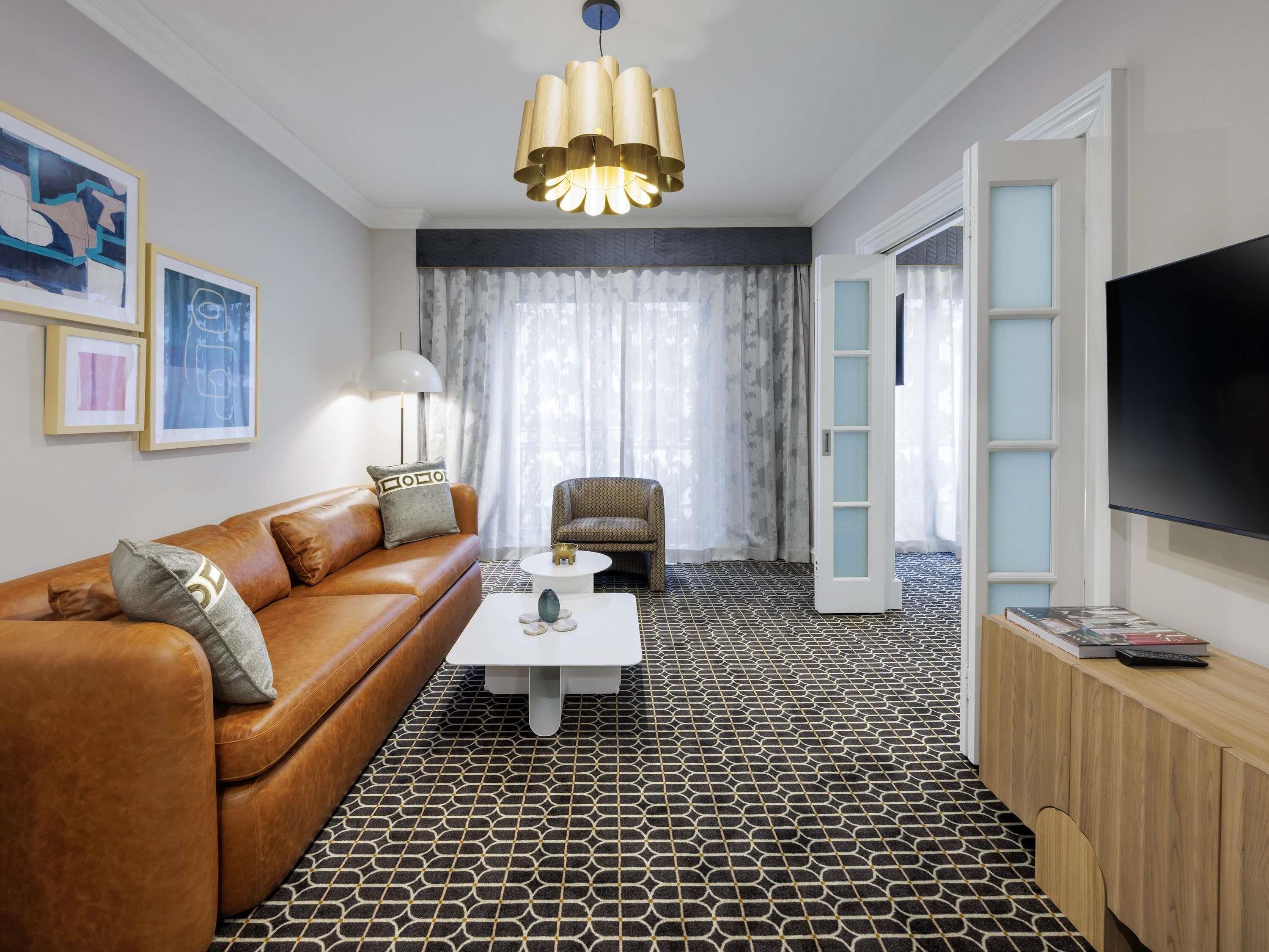 Suite, 1 Queen Bed (Flinders)