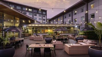 Breakfast, dinner served; international cuisine, al fresco dining