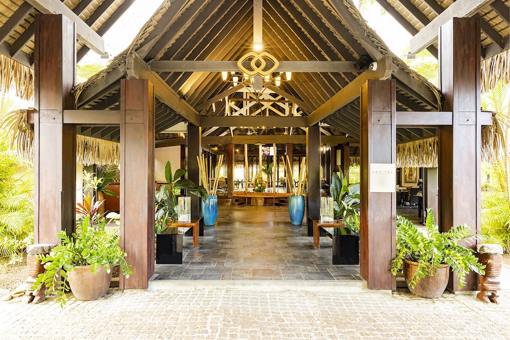 Sofitel Kia Ora Moorea Beach Resort by null