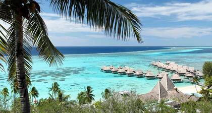 Sofitel Kia Ora Moorea Beach Resort