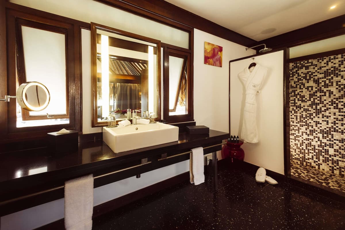 1 bedroom, premium bedding, pillowtop beds, free minibar