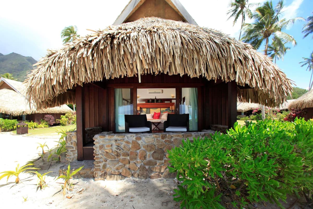 Luxury Villa, Beach View, Garden Area | Premium bedding, pillowtop beds, free minibar, in-room safe