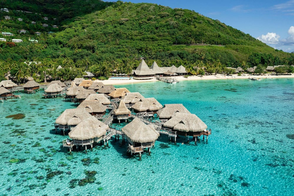 Sofitel Kia Ora Moorea Beach Resort