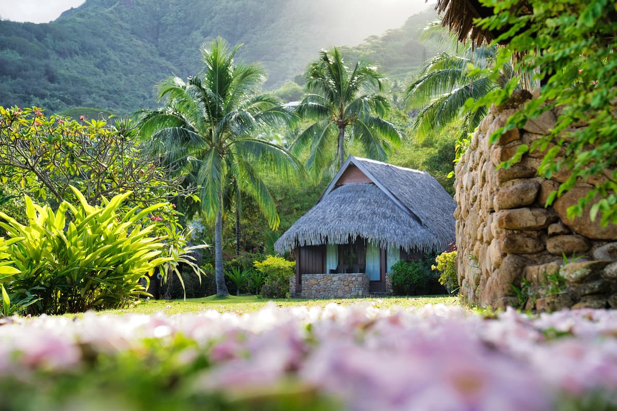 ลักซ์ชัวรี่วิลล่า (Garden) | เครื่องนอนระดับพรีเมียม, เตียงพร้อมฟูกเสริมที่นอน, มินิบาร์ฟรี