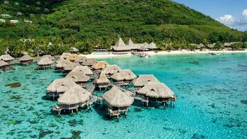 1 bedroom, premium bedding, pillowtop beds, free minibar