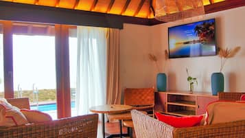Premium bedding, pillowtop beds, minibar (free items), in-room safe