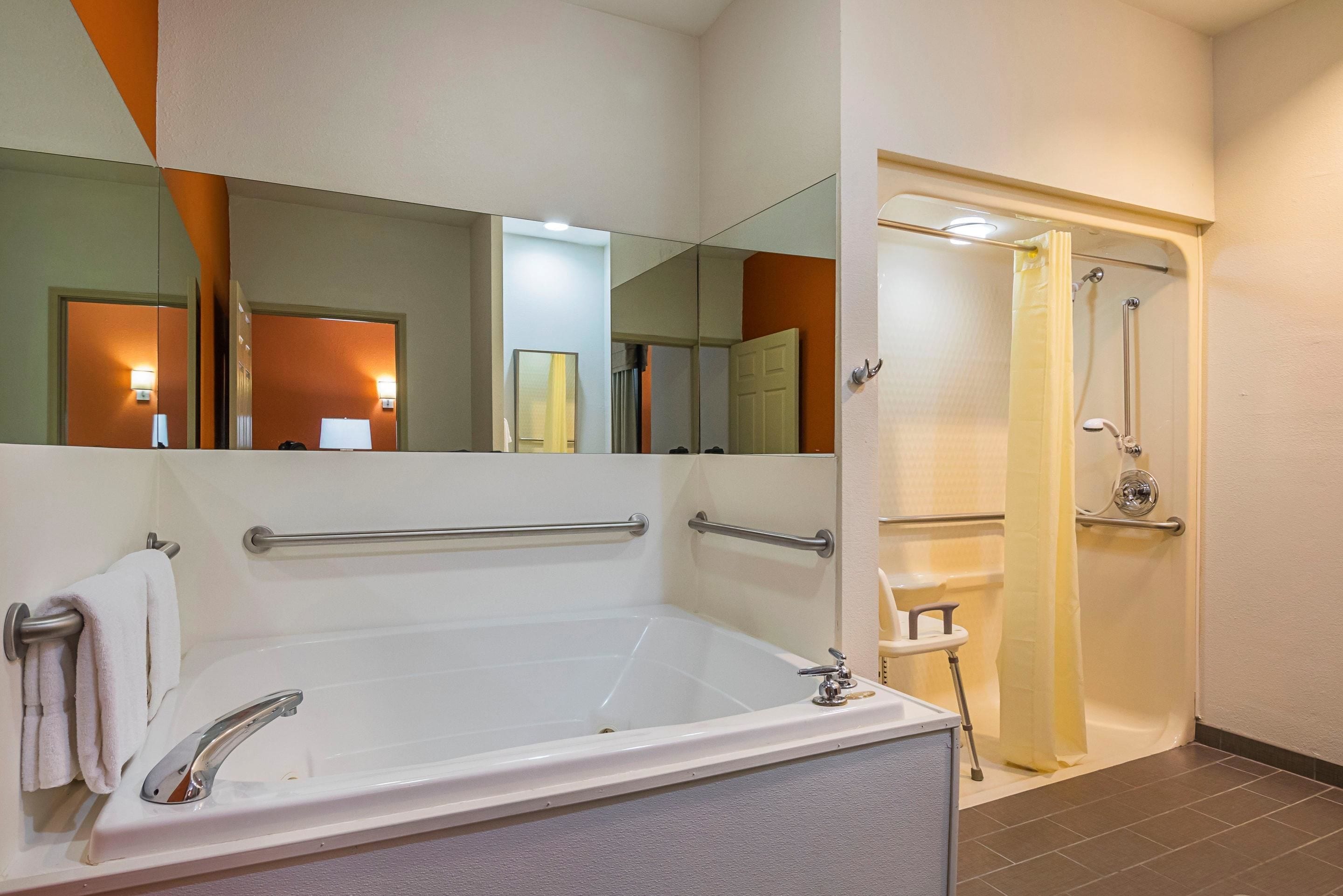 shower, free toiletries, hair dryer, towels