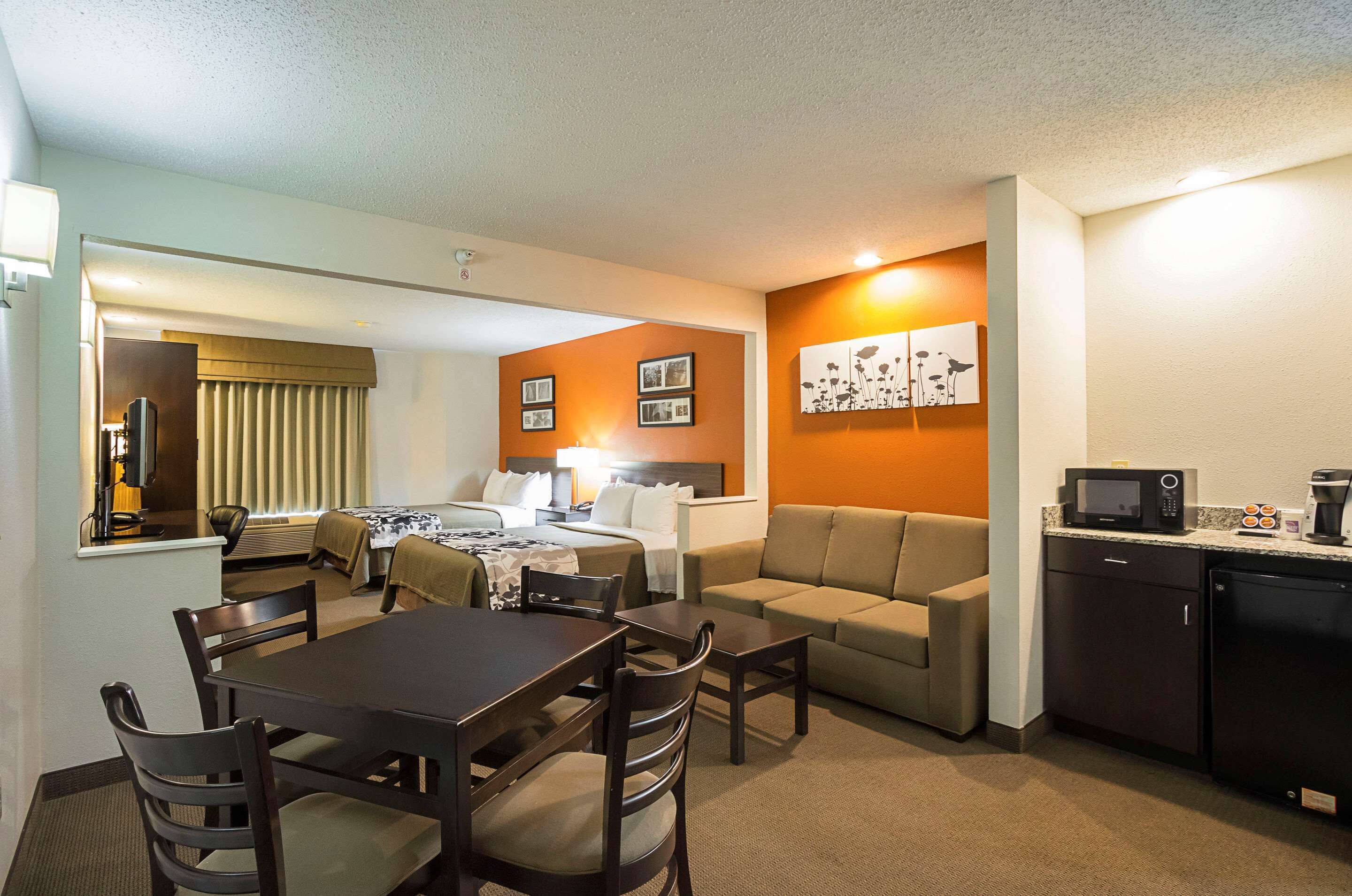 Premium bedding, pillow-top beds, individually furnished, desk