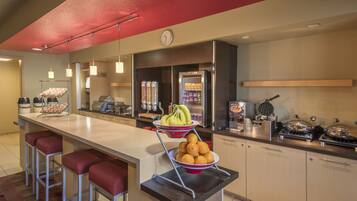 Desayuno buffet incluido todos los días