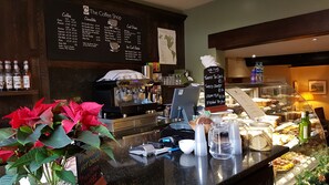 Coffee shop - Noel Arms Hotel (Chipping Campden)