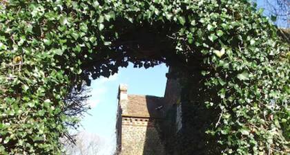 Howfield Manor Hotel