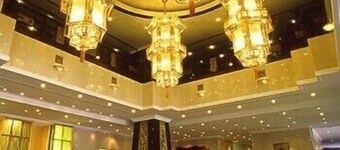 Jade Palace Hotel