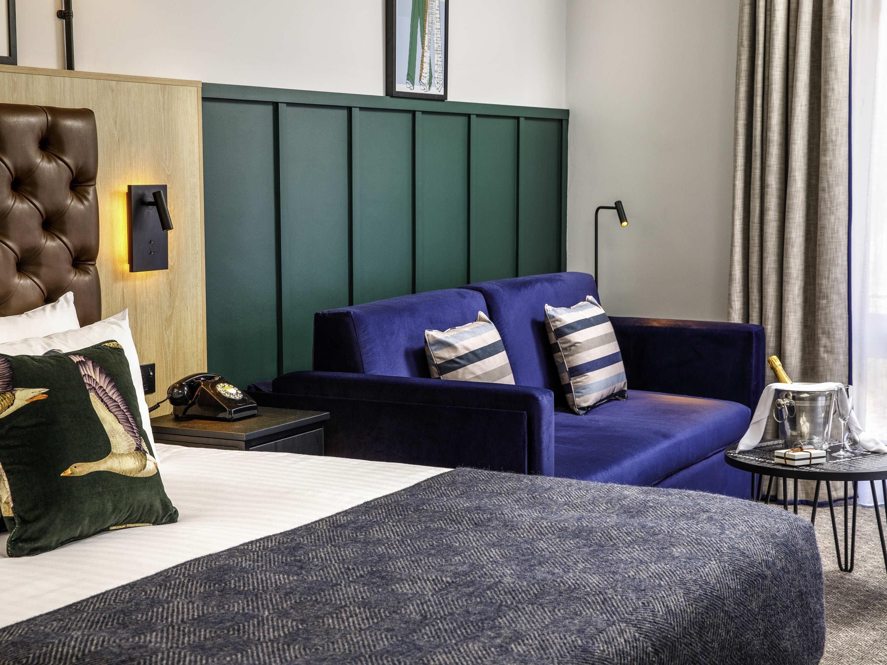 Privilege, Twin Room, 2 Single Beds | Desk, laptop workspace, blackout curtains, iron/ironing board