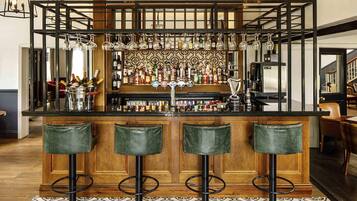 Bar (en el alojamiento)