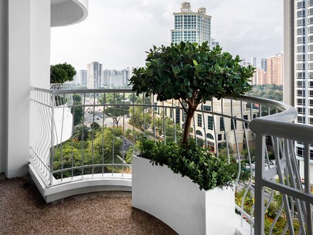 Copthorne King's Hotel Singapore on Havelock - Image 40