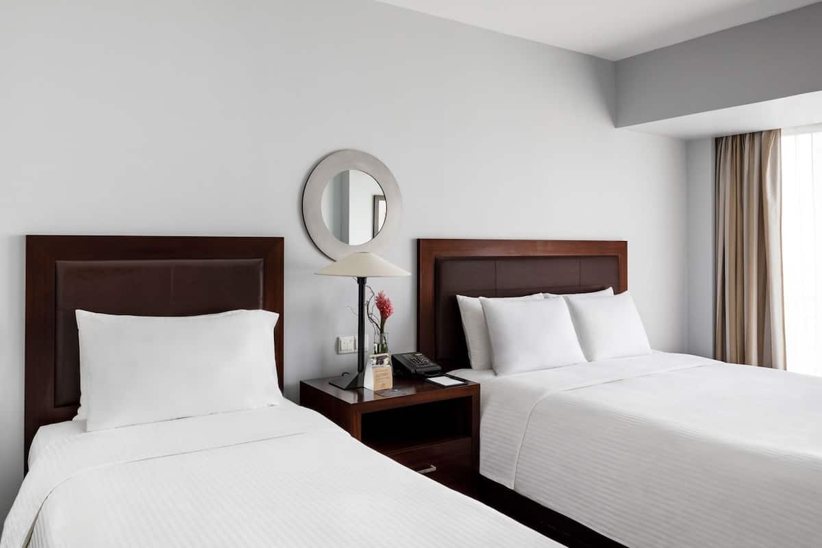 Literie de qualité supérieure, coffres-forts dans les chambres