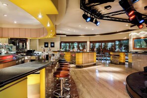 Bar (on property) - Copthorne King's Hotel Singapore (Singapore)