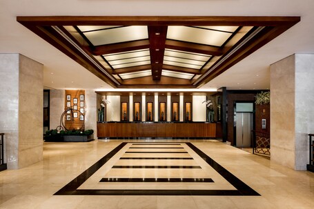 Copthorne King's Hotel Singapore on Havelock - Image 5