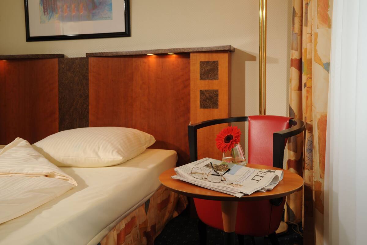 Standard Single Room | Premium bedding, pillowtop beds, in-room safe, desk