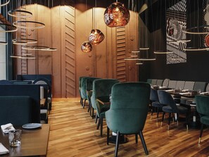 Restaurant - Pullman Berlin Schweizerhof (Berlin)