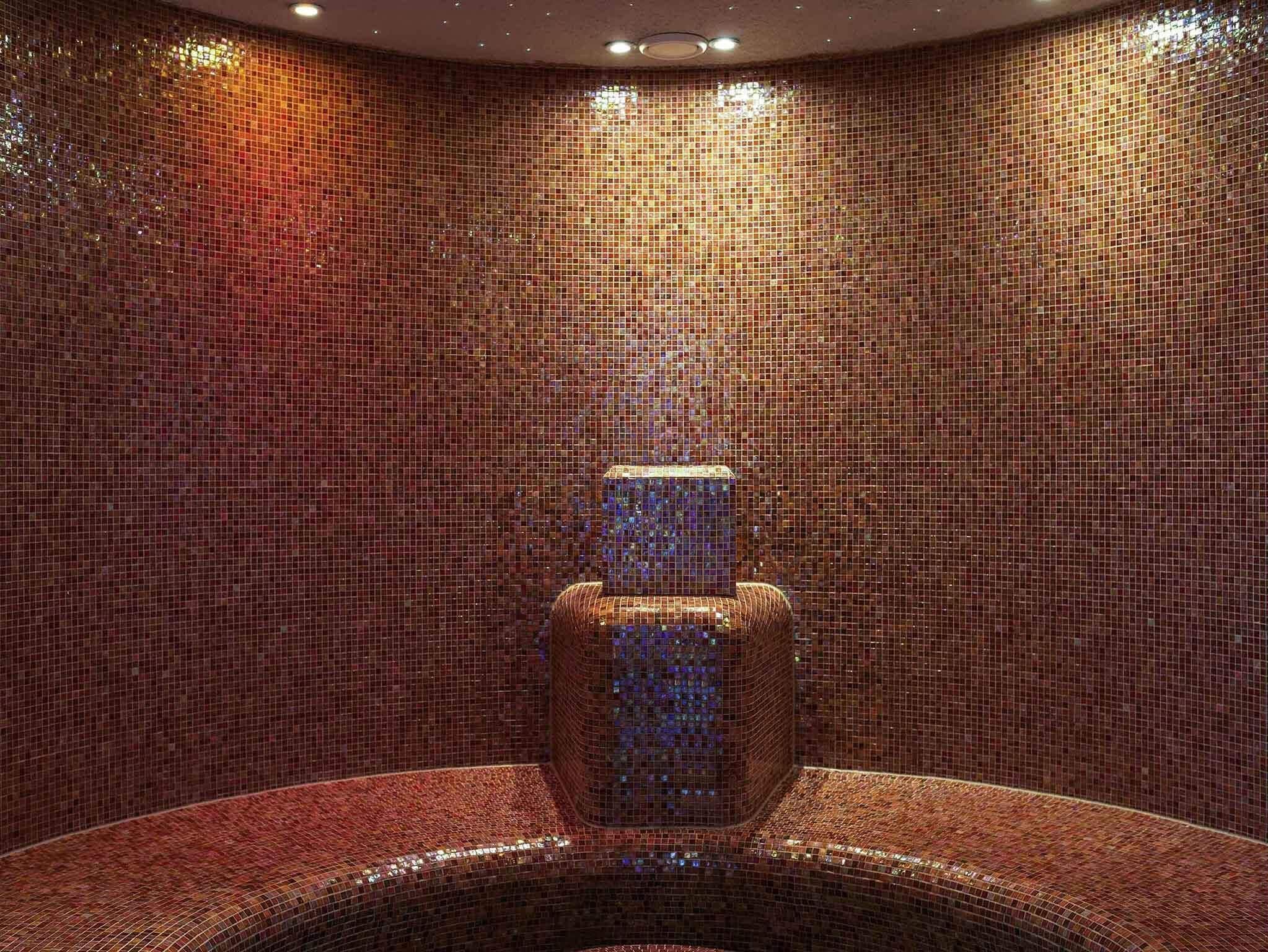 couples treatment room(s), sauna, steam room, turkish bath/hammam