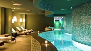 Innenpool, Außenpool