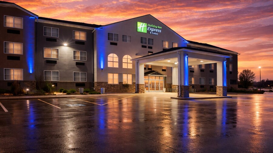 Holiday Inn Express & Suites Fort Pierre by IHG