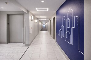 Interior - Holiday Inn Express & Suites Fort Pierre by IHG (Fort Pierre)