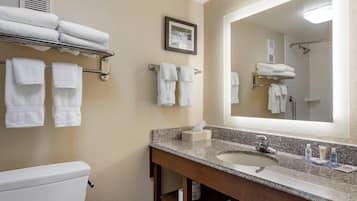 Suite, 1 King Bed, Non Smoking | Premium bedding, desk, laptop workspace, blackout drapes