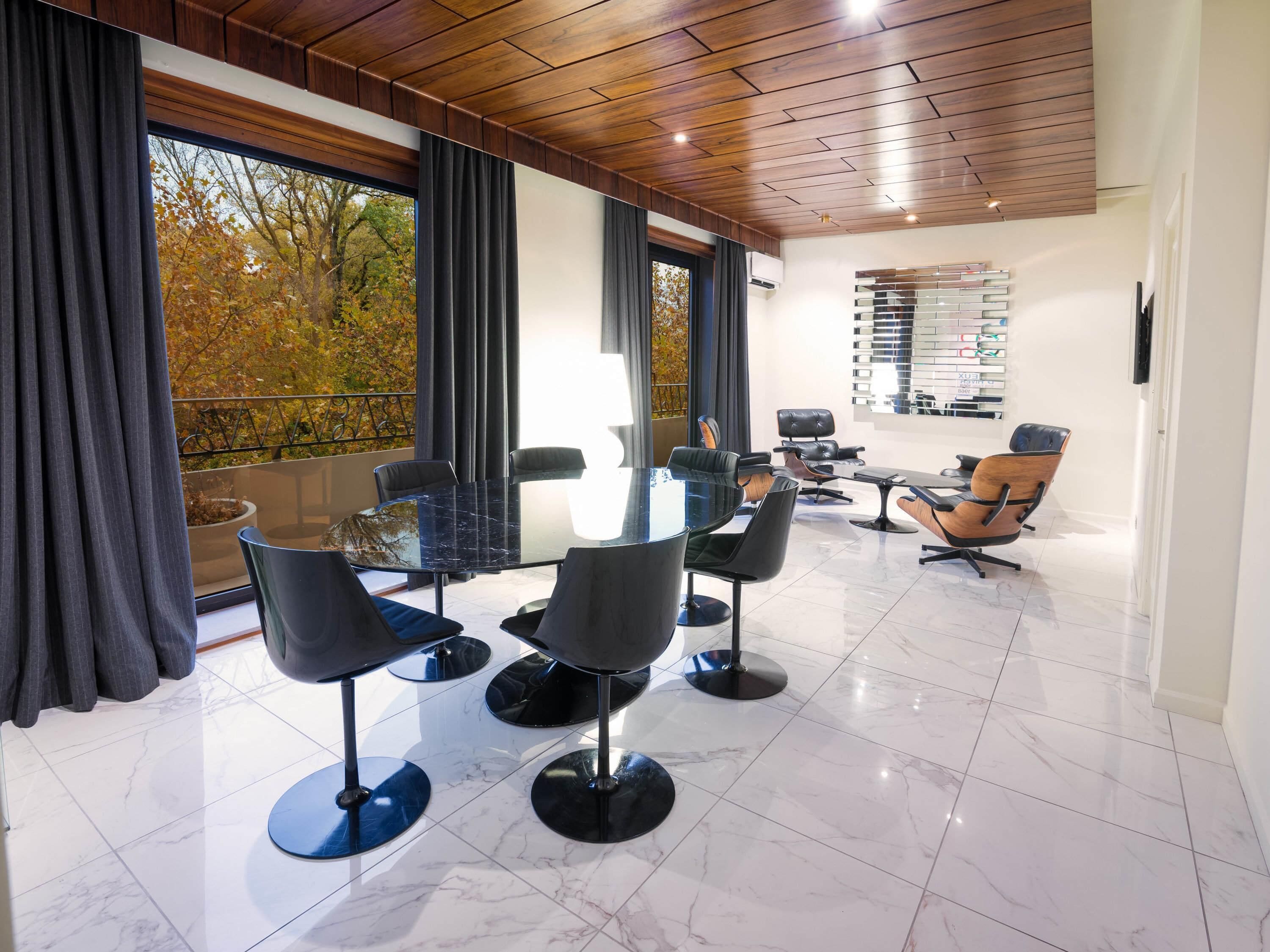 디럭스 스위트, 킹사이즈침대 1개, 공원 전망 | 고급 침구, 오리/거위털 이불, 무료 미니바, 객실 내 금고