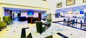 คอมฟอร์ต สวีสท์ เวสต์เชส ฮิวสตัน เอเนอร์จี้ คอร์ริดอร์