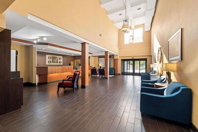 Comfort Suites Roanoke - Fort Worth North