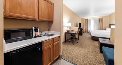 Roanoke Suites