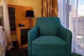 Minibar, in-room safe, desk, soundproofing