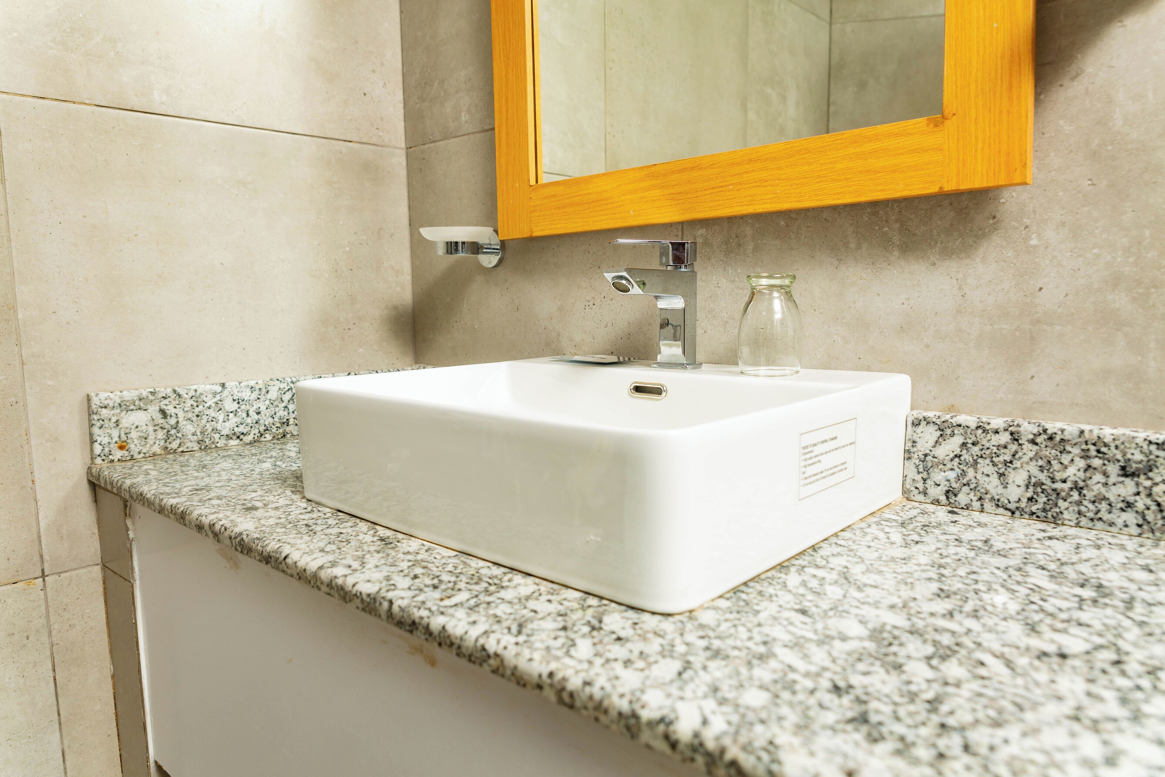 superior room | bathroom | shower, free toiletries, towels