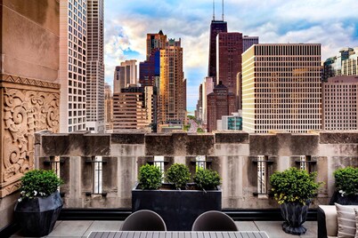 The Gwen, a Luxury Collection Hotel, Michigan Avenue Chicago