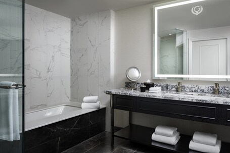The Gwen, a Luxury Collection Hotel, Michigan Avenue Chicago - Image 25