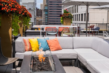 The Gwen, a Luxury Collection Hotel, Michigan Avenue Chicago - Image 106