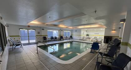 Country Inn & Suites by Radisson, LSU/Medical Corridor