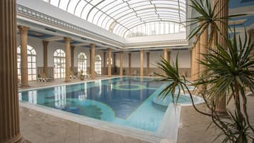 2 piscinas al aire libre, sombrillas, tumbonas