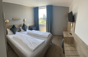 Dobbeltrom – comfort | Allergitestet sengetøy, skrivebord, wi-fi (inkludert) og sengetøy