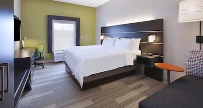 Holiday Inn Express Tiffin by IHG